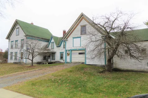 281 Park Street Barton VT 05822