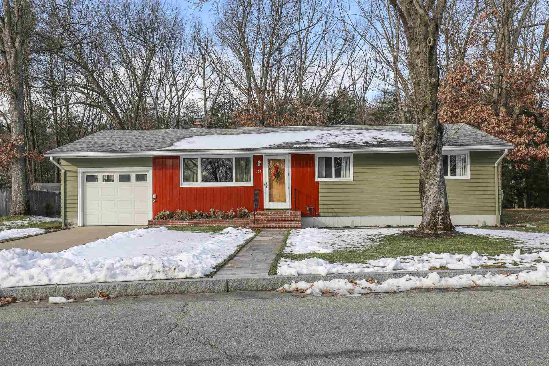 172 Westwood Drive Manchester NH 03103