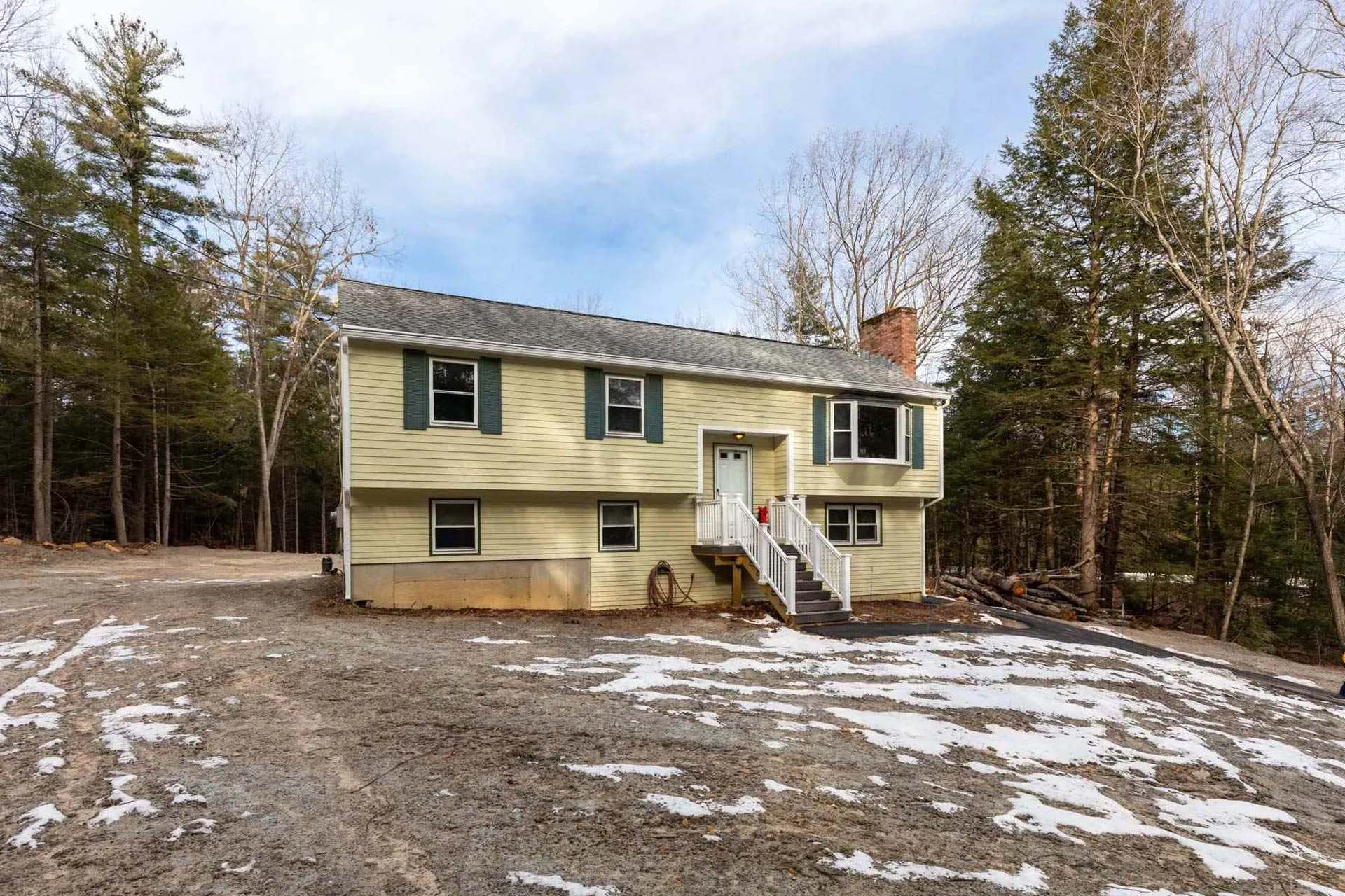 9 Danielle Drive Danville NH 03819