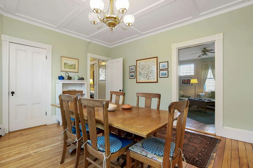 4 Gill Street Exeter NH 03833