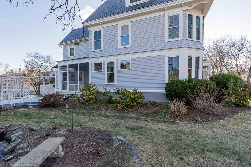 4 Gill Street Exeter NH 03833