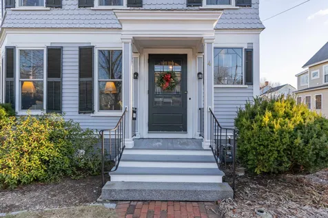 4 Gill Street Exeter NH 03833