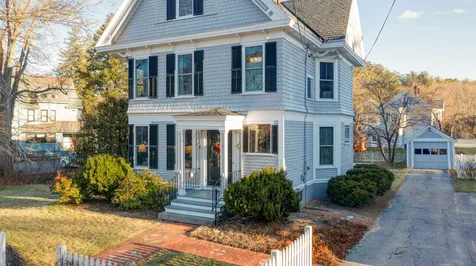 4 Gill Street Exeter NH 03833