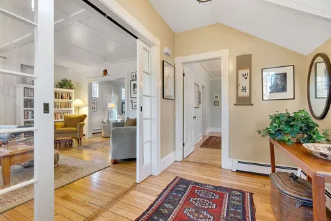 4 Gill Street Exeter NH 03833