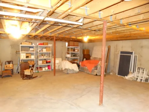 89 Estates Drive Newport City VT 05855
