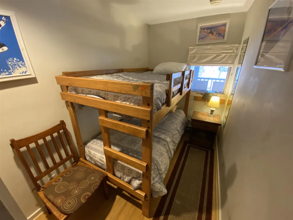 25 Trailside Drive Warren VT 05674
