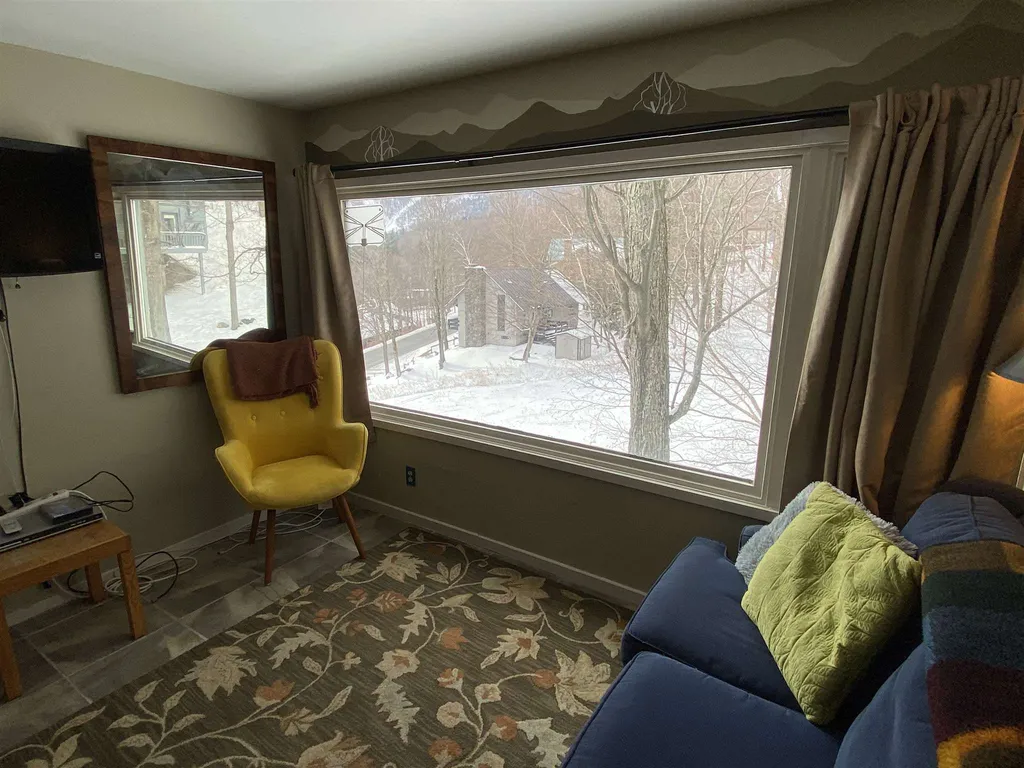 25 Trailside Drive Warren VT 05674