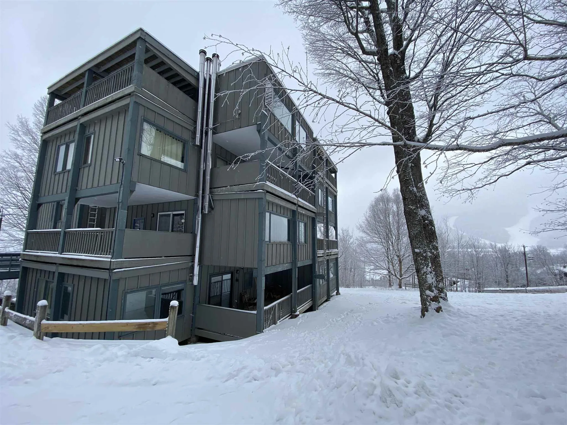 25 Trailside Drive Warren VT 05674