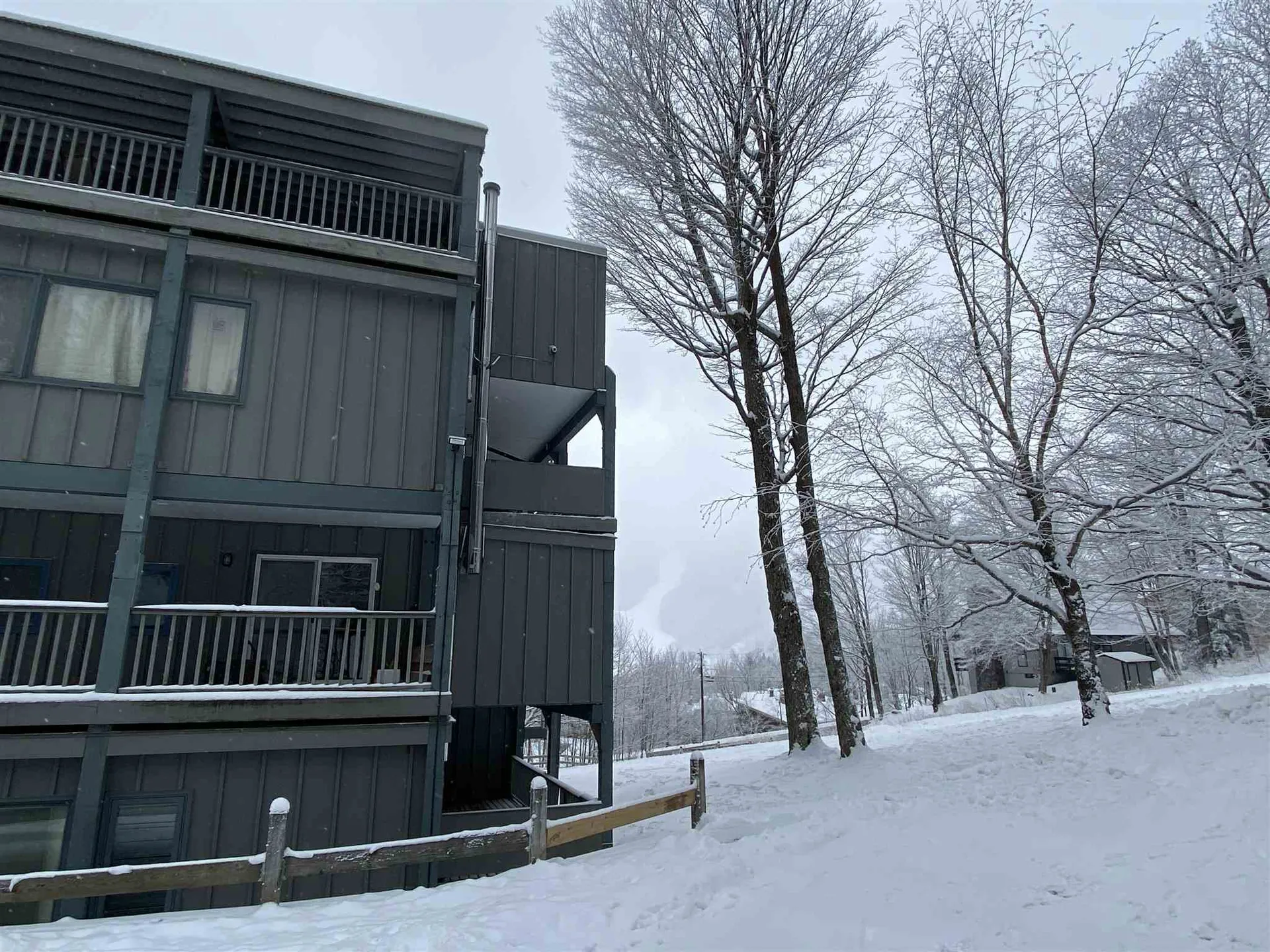 25 Trailside Drive Warren VT 05674