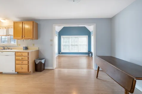 37 Lexington Court Hudson NH 03051