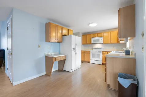 37 Lexington Court Hudson NH 03051