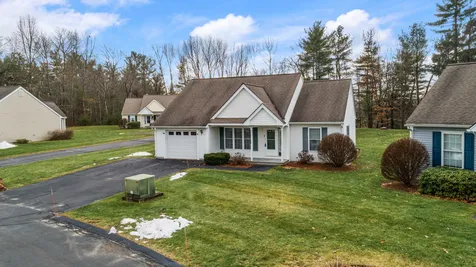 37 Lexington Court Hudson NH 03051