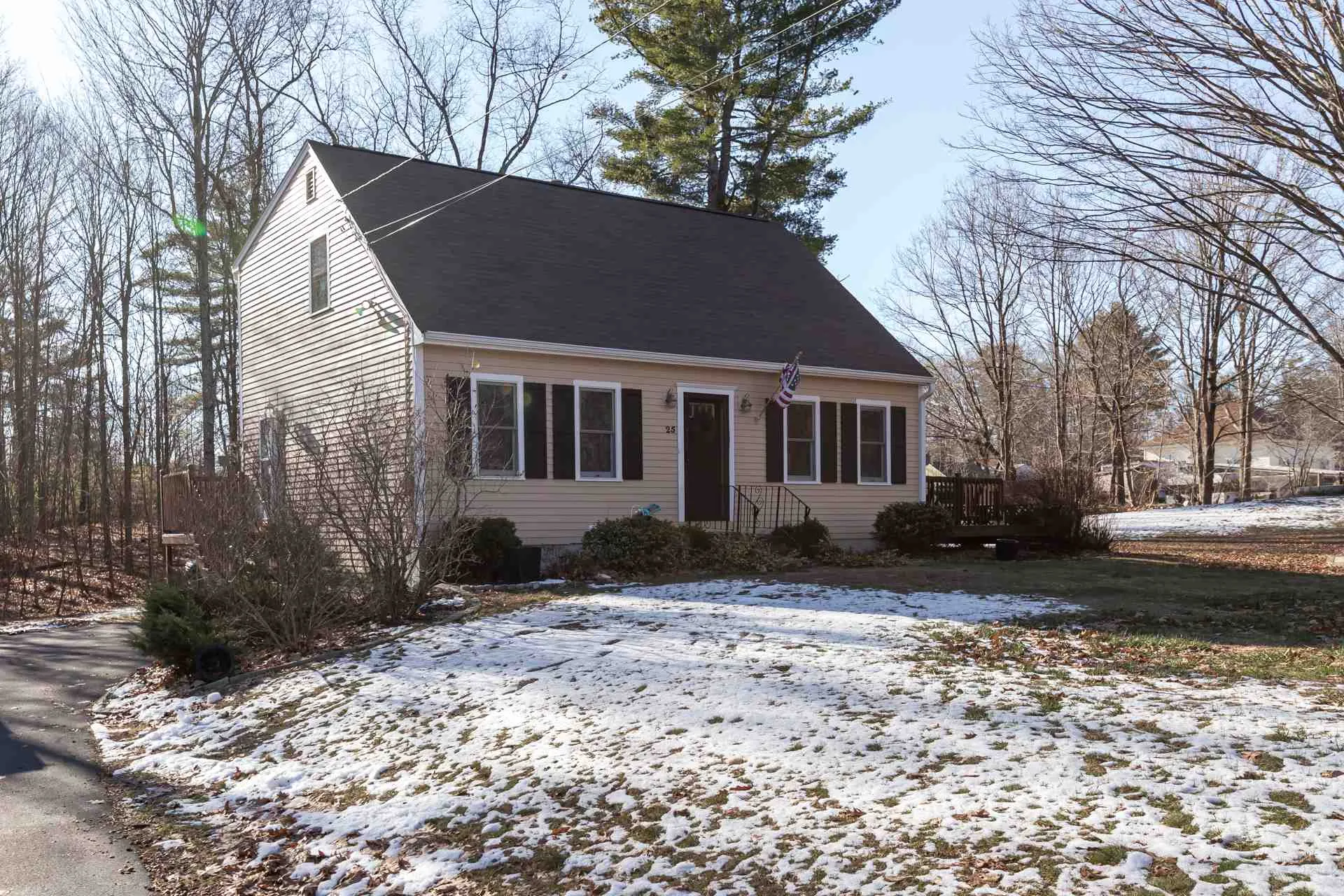 25 Merrimack Road Amherst NH 03031