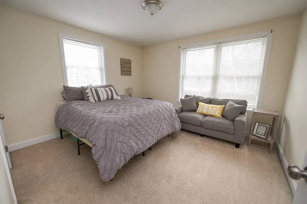 5 Aruda Road Sandown NH 03873