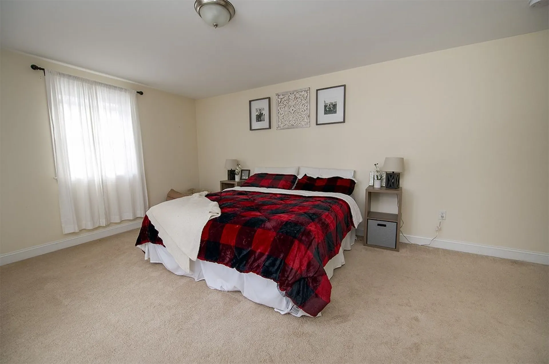 5 Aruda Road Sandown NH 03873