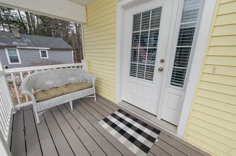 5 Aruda Road Sandown NH 03873