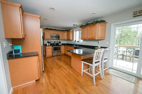 5 Aruda Road Sandown NH 03873