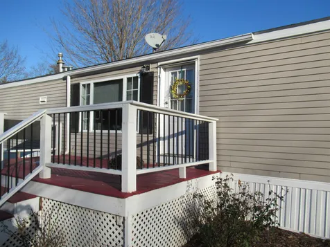 24 Morton Street Exeter NH 03833