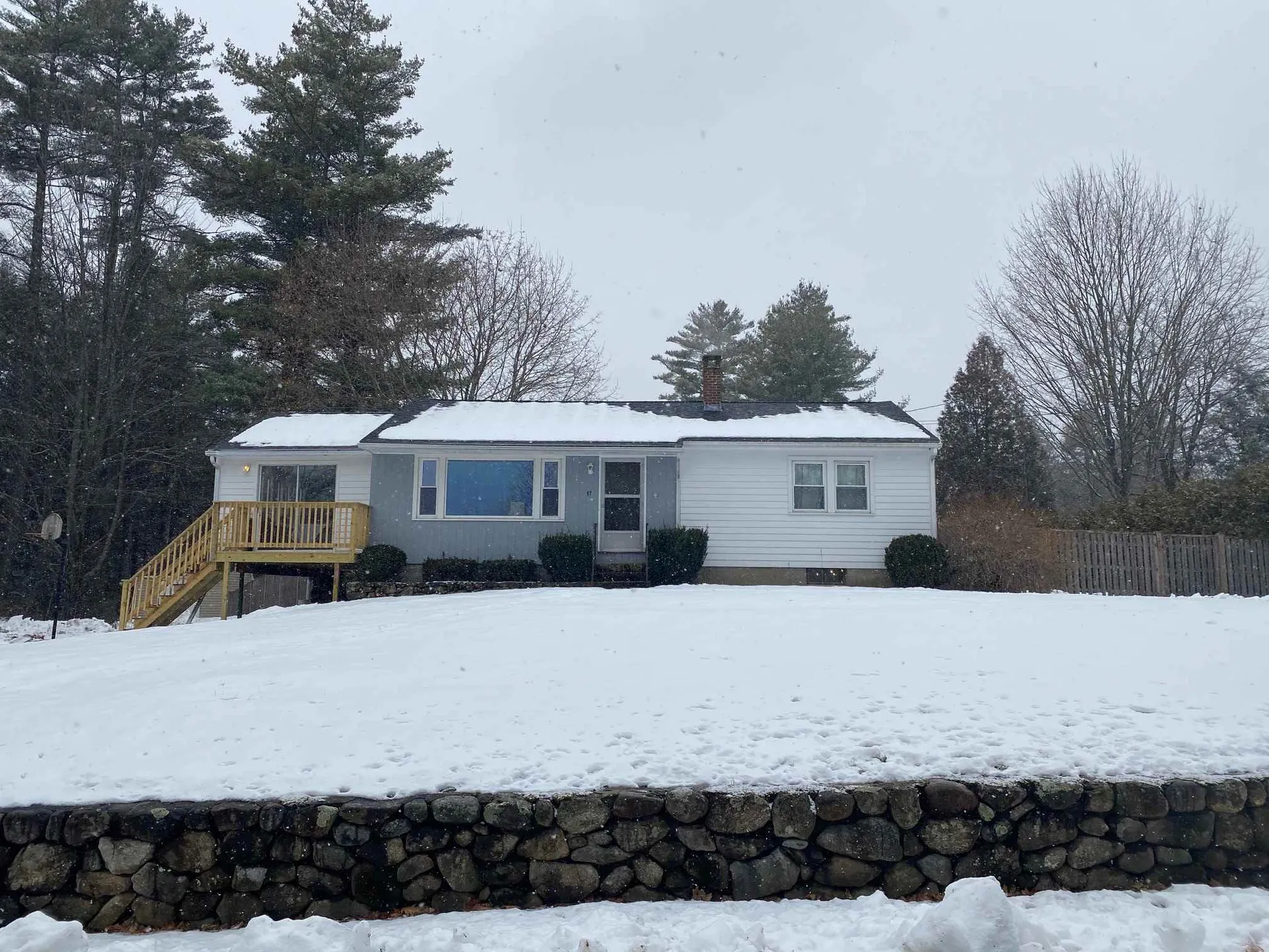 17 Maple Avenue Peterborough NH 03458