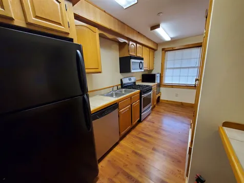 9 Roberts Road Canaan NH 03741
