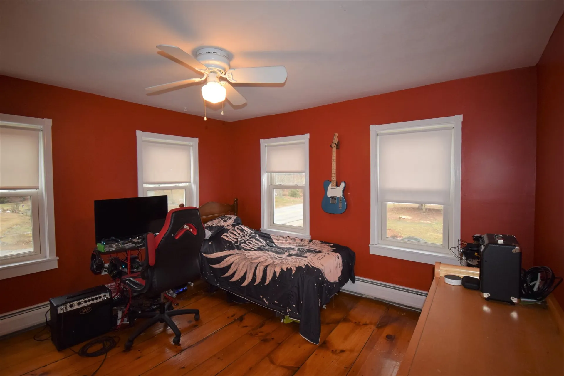 27 West Main Street Newton NH 03858