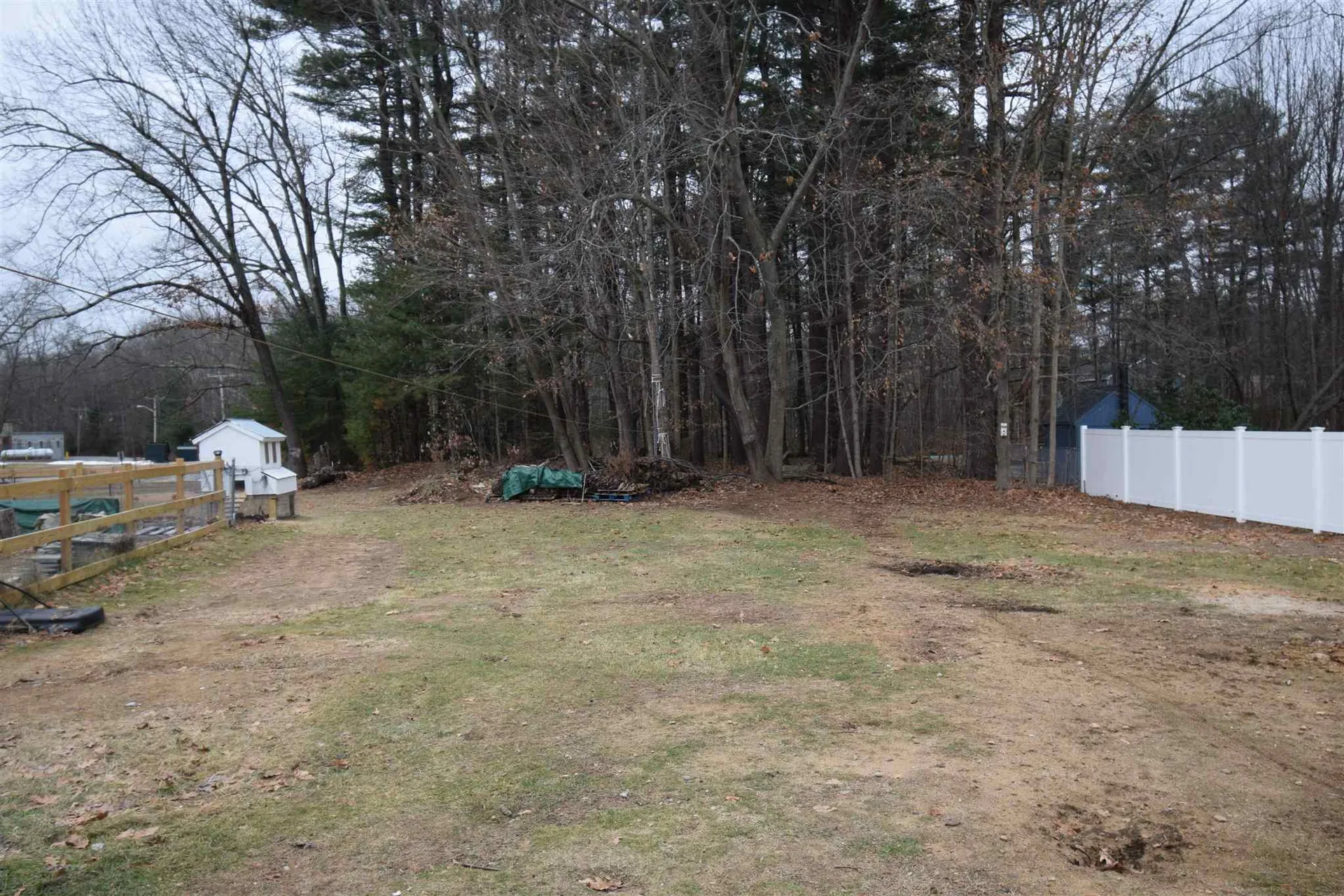 27 West Main Street Newton NH 03858