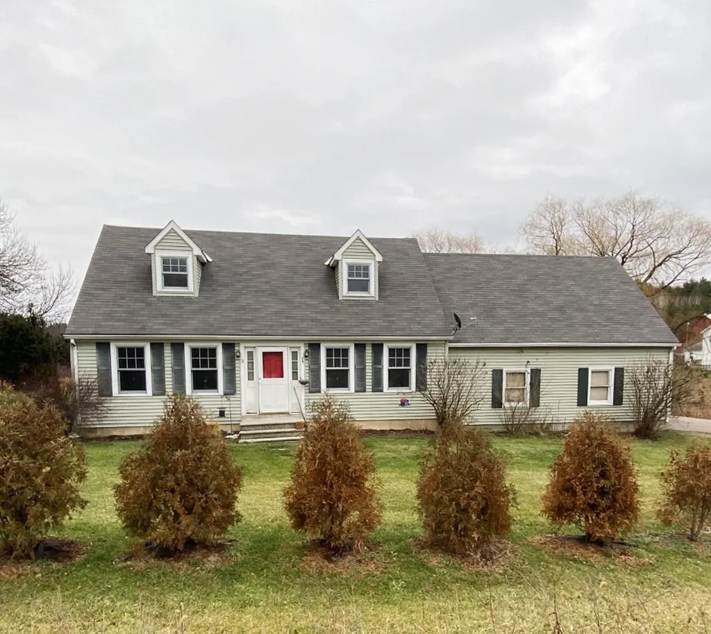 871 Lake Road Milton VT 05468