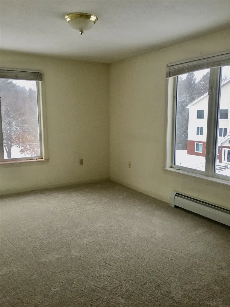 5 Timberwood Drive Goffstown NH 03045