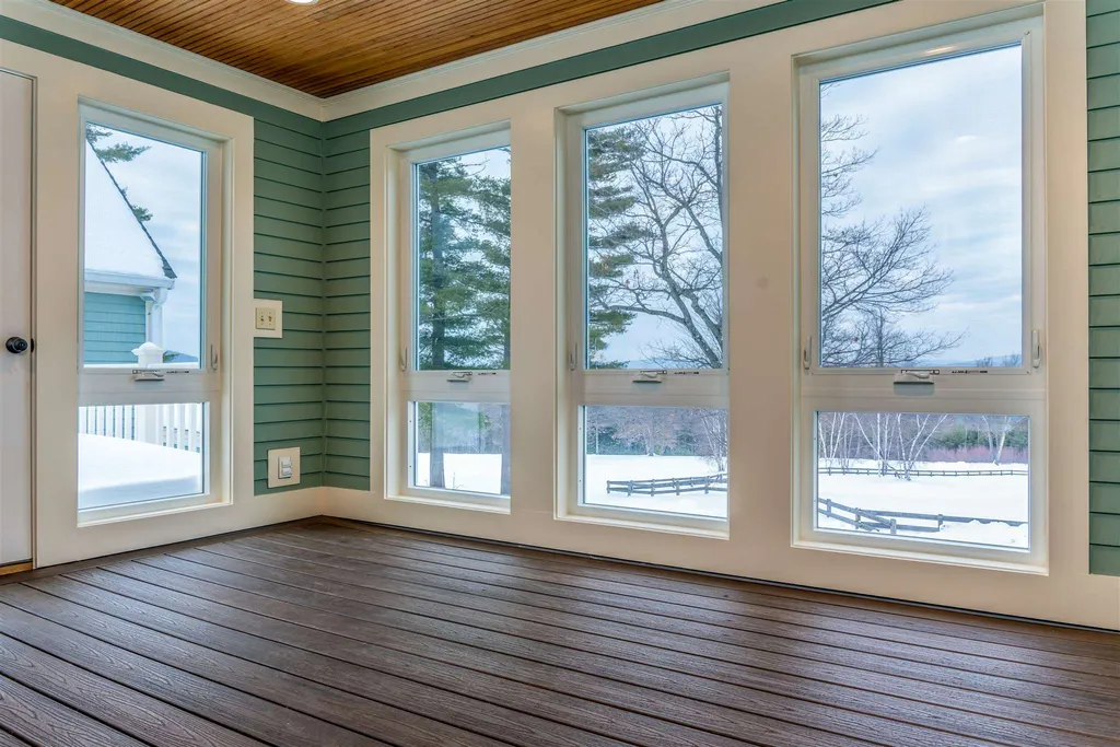 389 Hedgehog Mountain Road Deering NH 03244