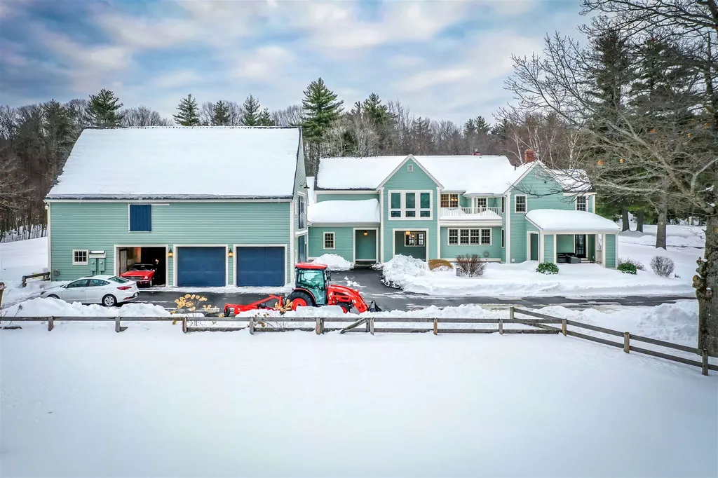 389 Hedgehog Mountain Road Deering NH 03244
