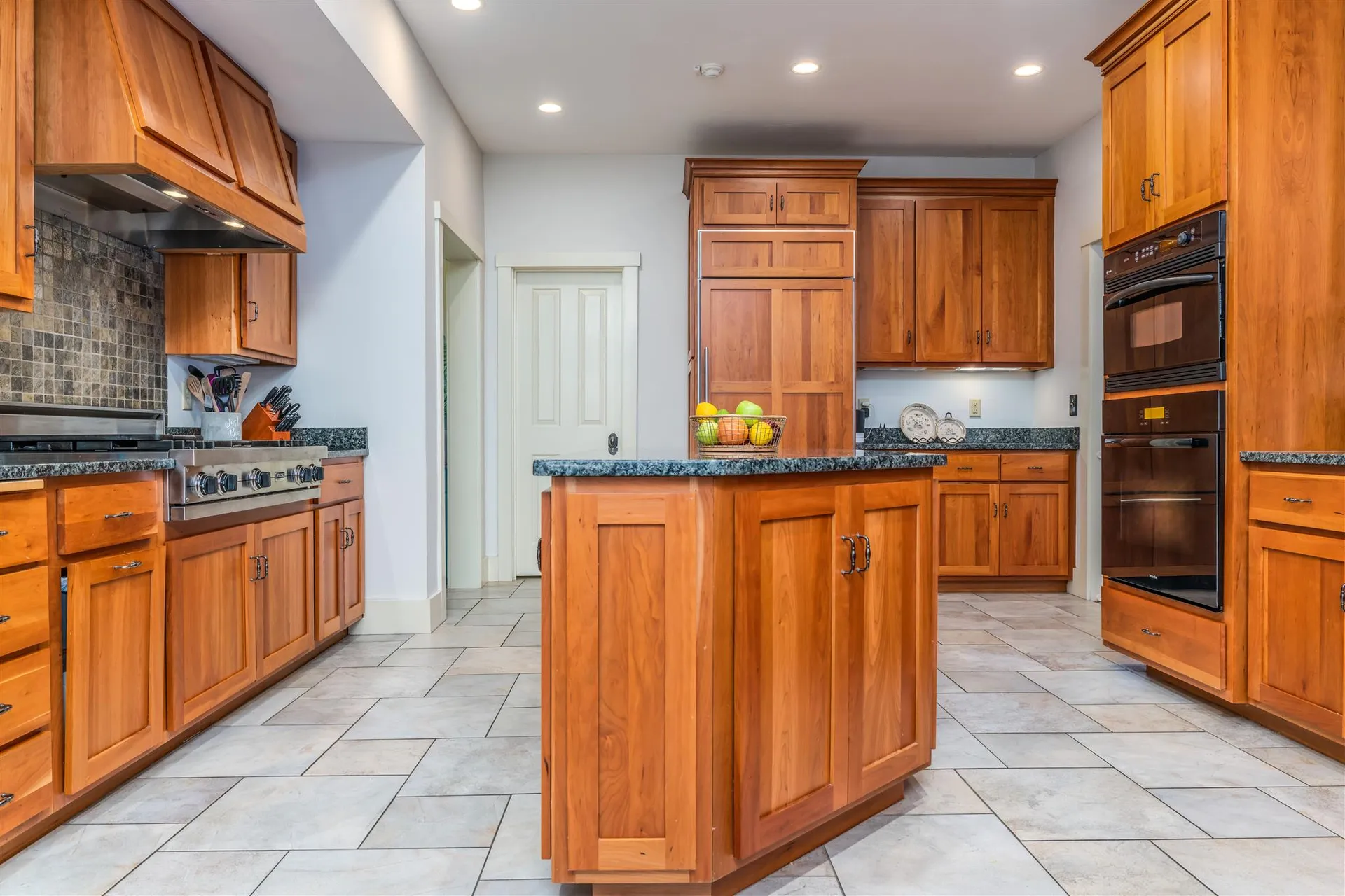 389 Hedgehog Mountain Road Deering NH 03244