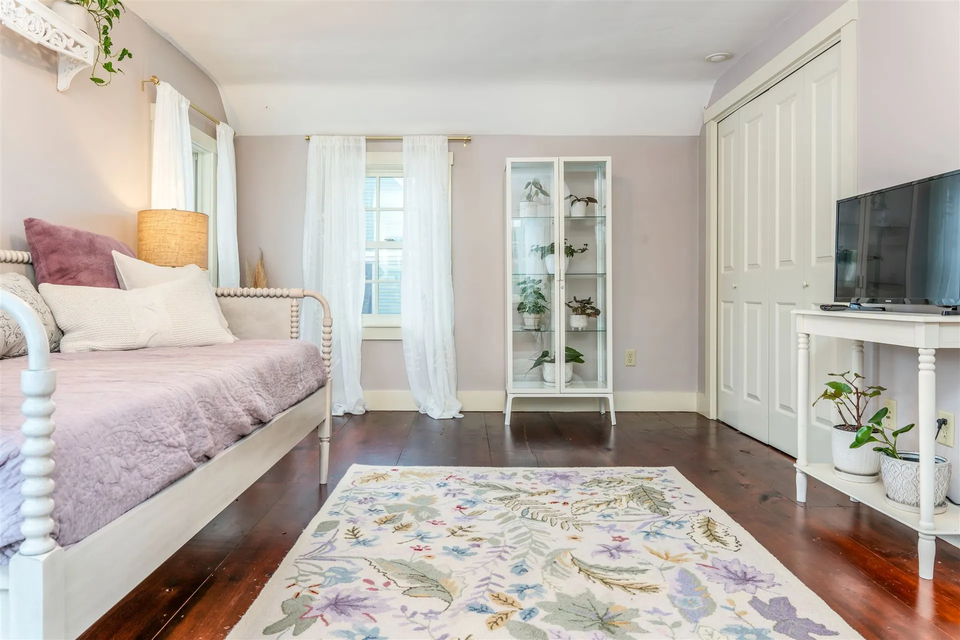 389 Hedgehog Mountain Road Deering NH 03244