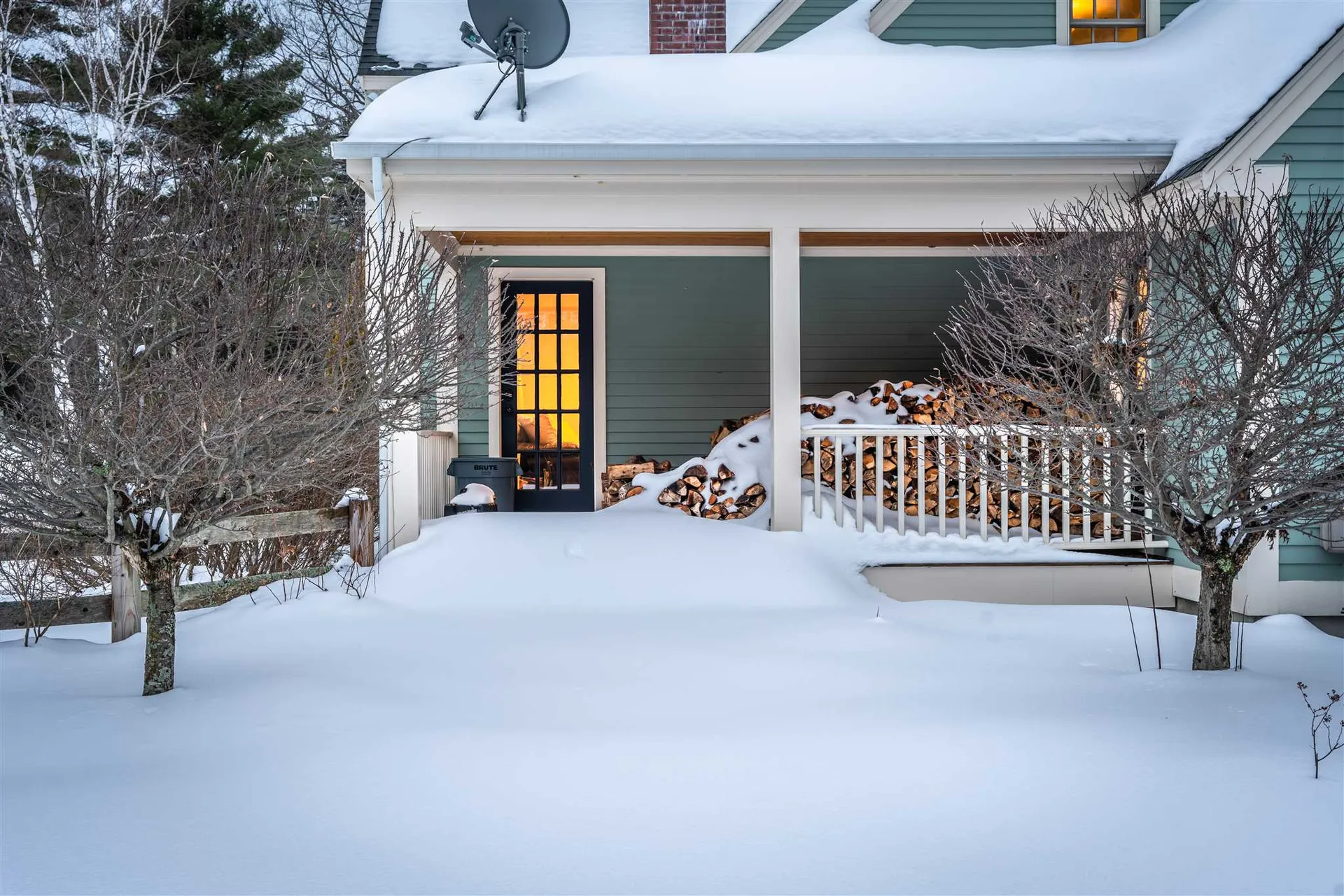 389 Hedgehog Mountain Road Deering NH 03244