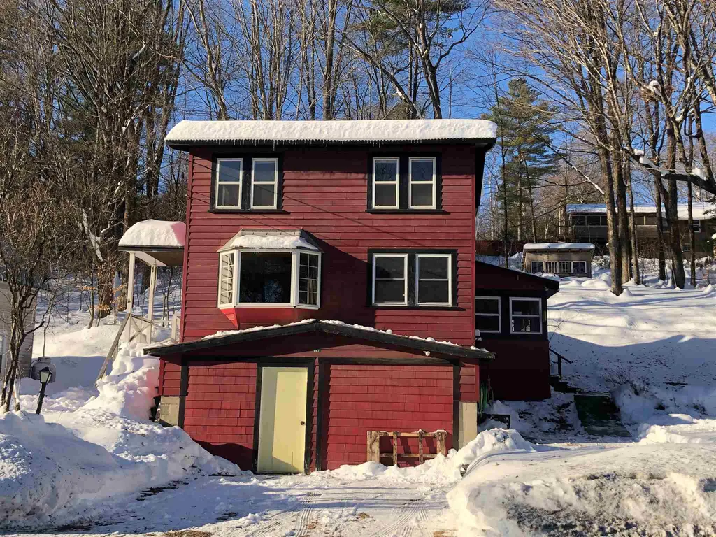 667 County Road Windsor VT 05089