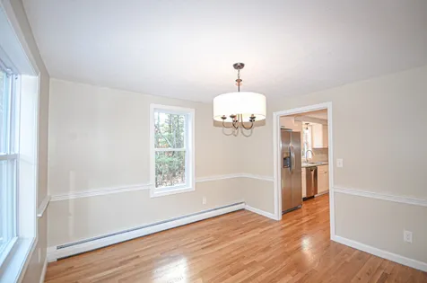 6 Wimbledon Drive Londonderry NH 03053
