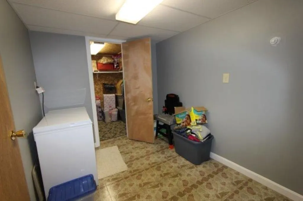 87 Robin Road Colchester VT 05446