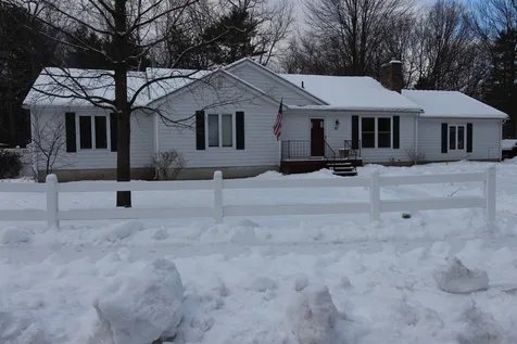 87 Robin Road Colchester VT 05446
