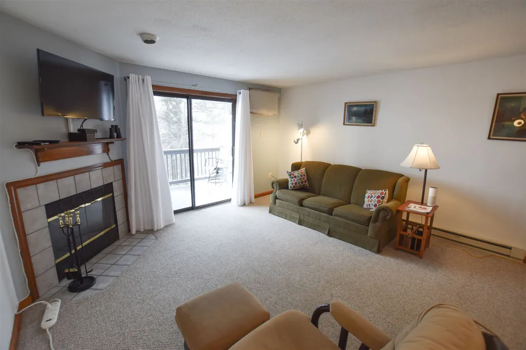 53 Evergreens Drive Laconia NH 03246