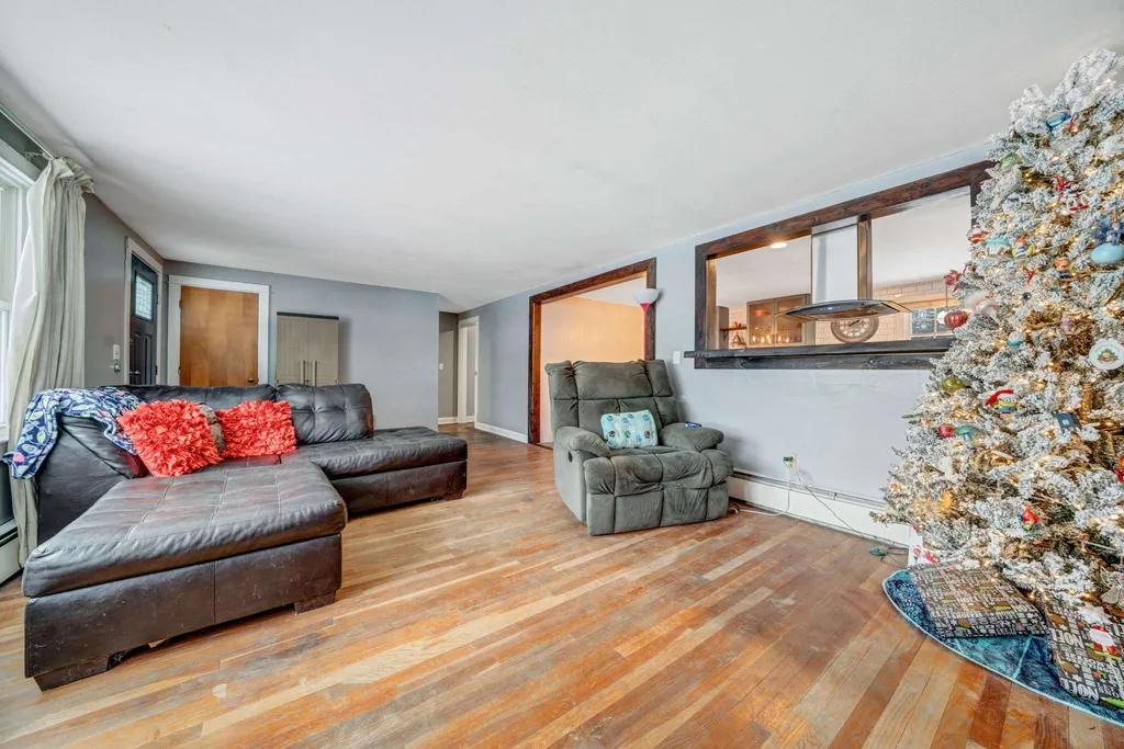 73 Atherton Avenue Nashua NH 03064