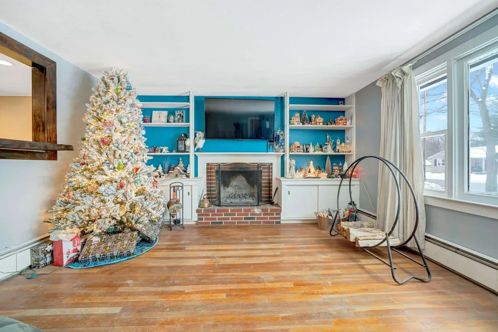73 Atherton Avenue Nashua NH 03064