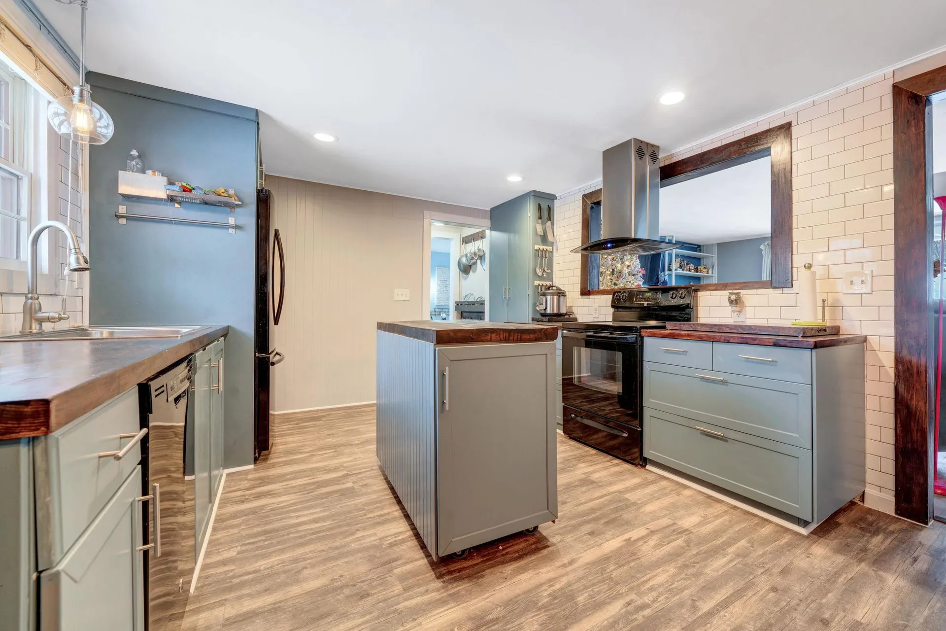 73 Atherton Avenue Nashua NH 03064