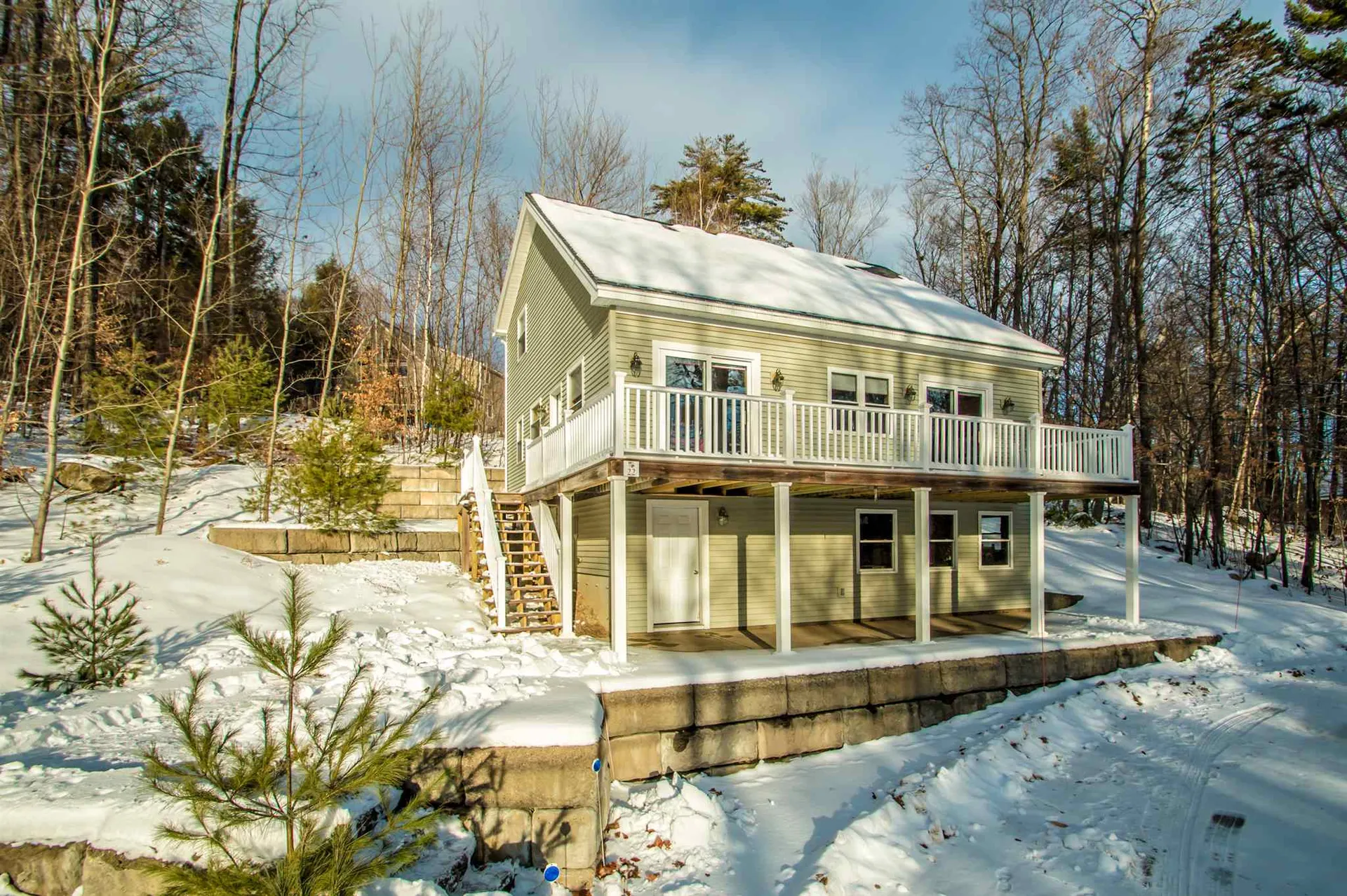 22 Middle Shore Drive Madison NH 03849
