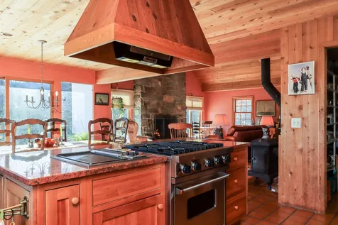 6 Upper French Hollow Road Winhall VT 05340