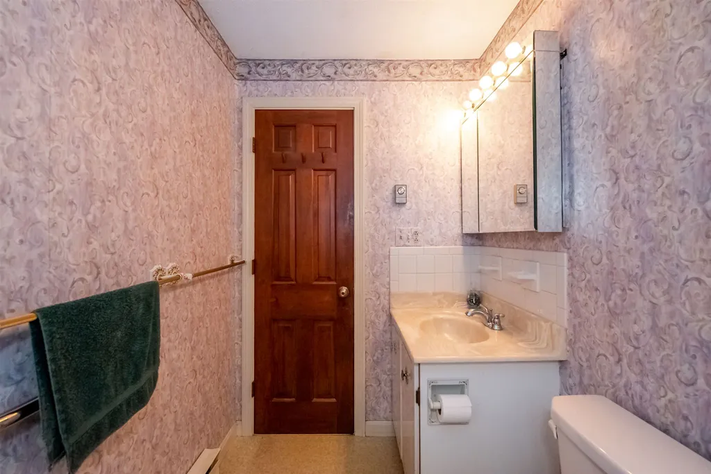 9 Apache Street Dover NH 03820