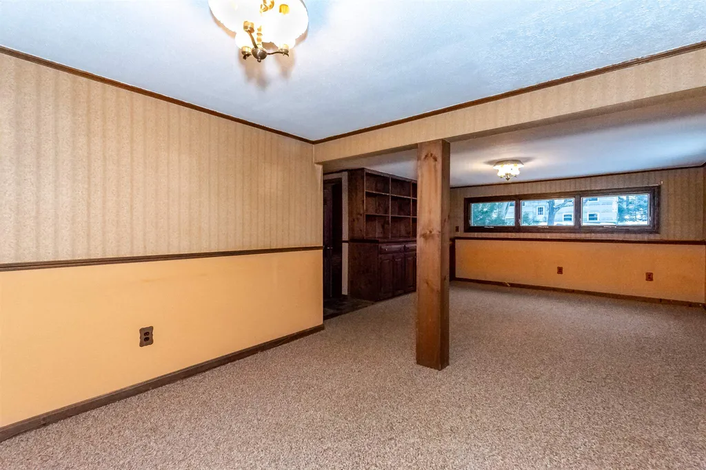9 Apache Street Dover NH 03820