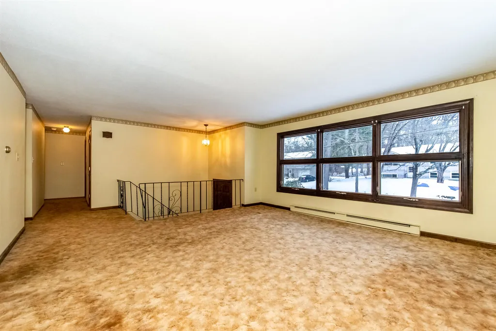 9 Apache Street Dover NH 03820