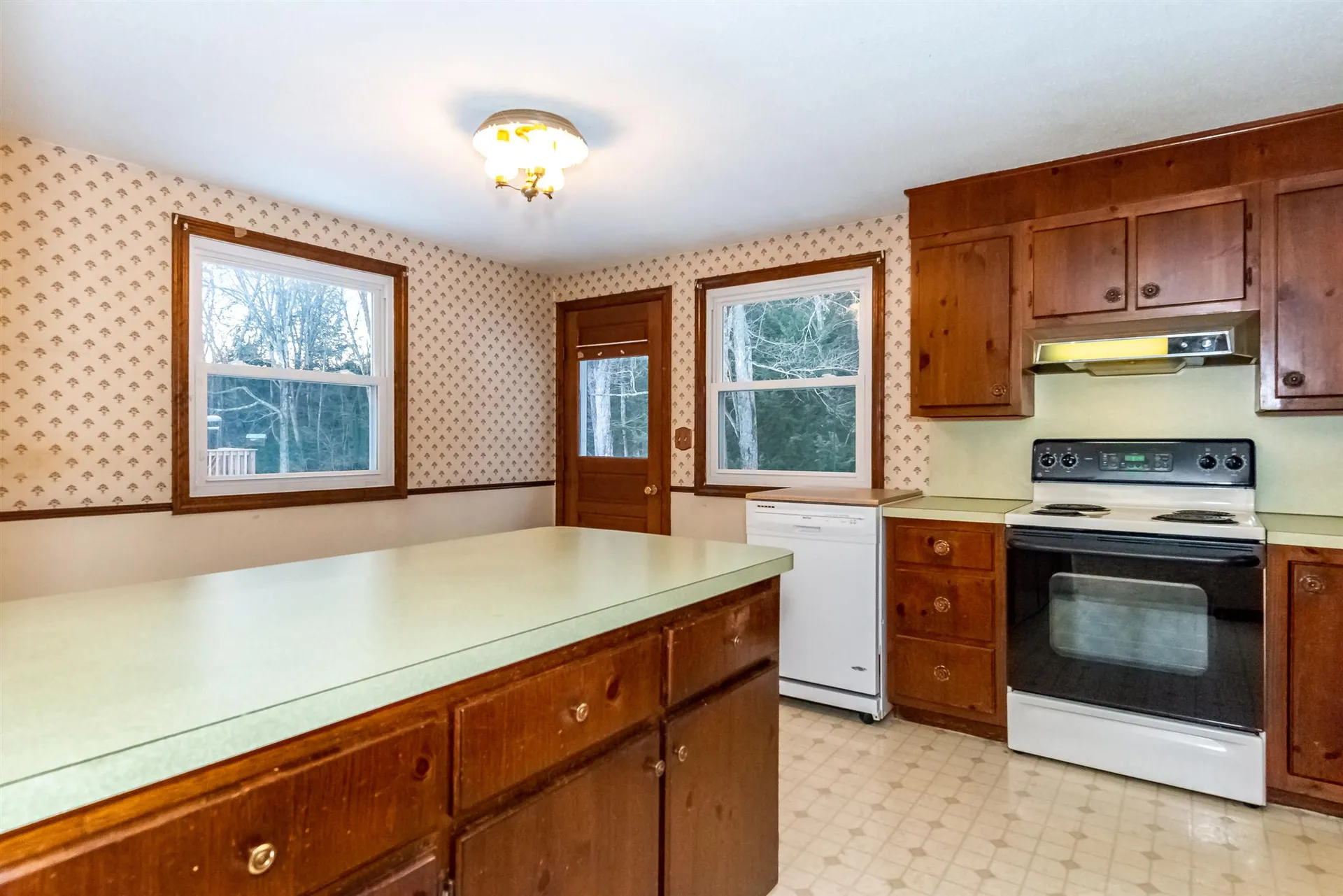 9 Apache Street Dover NH 03820