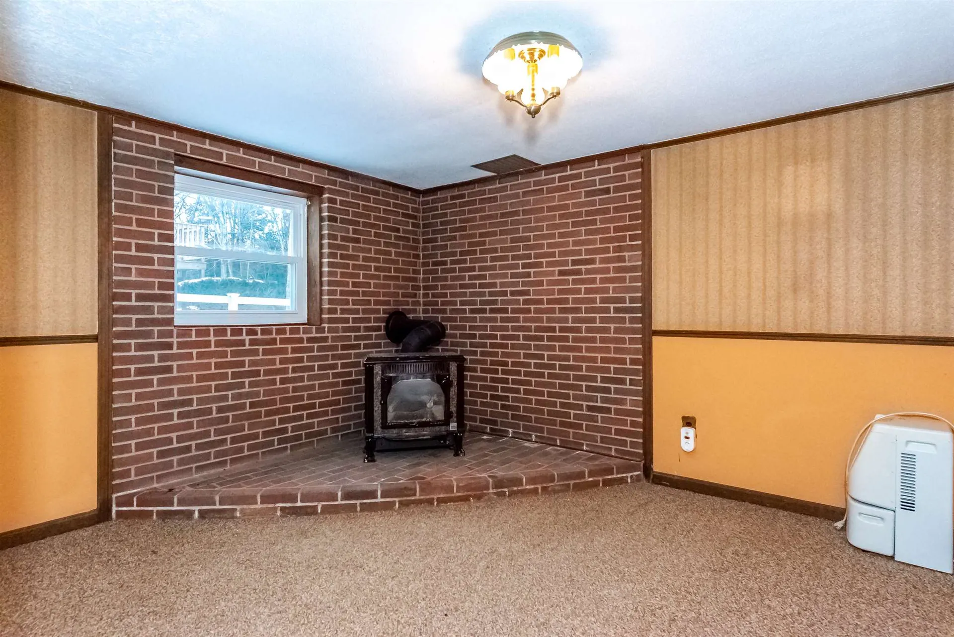 9 Apache Street Dover NH 03820