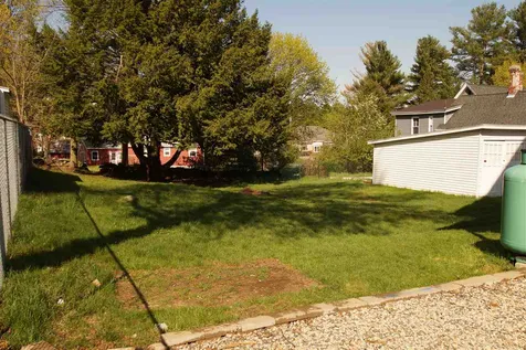 15A Mount Pleasant Street Derry NH 03038