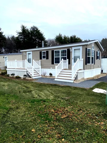 19 Desfosses Avenue Portsmouth NH 03801